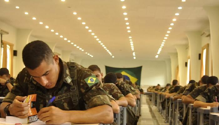 Concursos Militares Saiba Como Entrar Nas For As Armadas